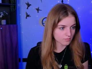 lisa-dark