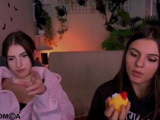 lisa-dark's live room