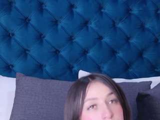 marilynwild's CamSoda show and profile