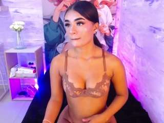 Live webcam model nataly-campbell on Soda Cams