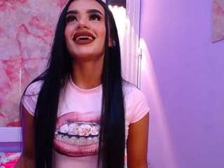 nataly-campbell's live room