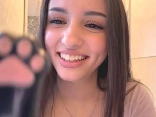 riyaivanova Live Webcam on CamSoda