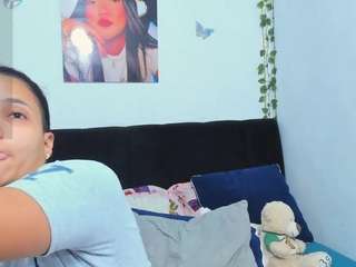 sara-mia Live Webcam on CamSoda