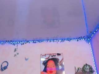 sara-mia live webcam show