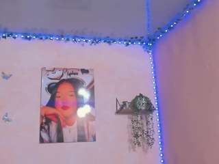 sara-mia live webcam show