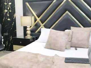 sophiewinslow's CamSoda show and profile