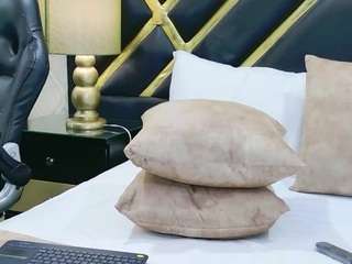 sophiewinslow webcam