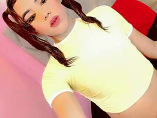 aithana-blaze webcam model