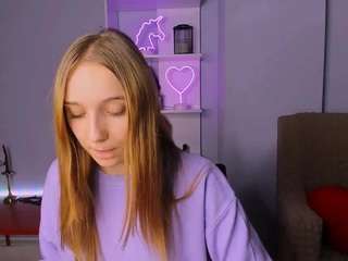  bella-cute1 chat room