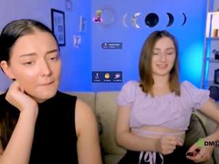 bella-cute1 from CamSoda is Freechat