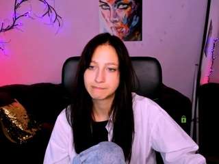 bella-cute1 Live Webcam on CamSoda