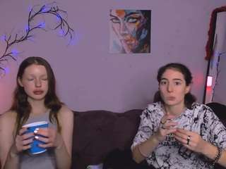 bella-cute1's CamSoda show and profile