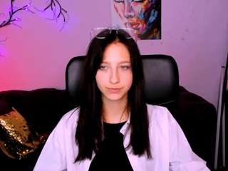 bella-cute1 webcam