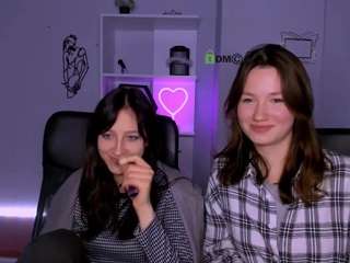 bella-cute1 webcam model