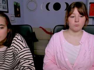 bella-cute1 Live Webcam on CamSoda