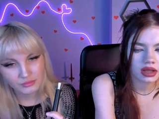 bella-cute1's CamSoda show and profile