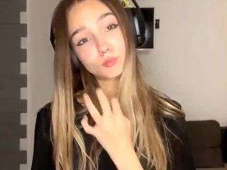  catalinaandersen chat room