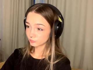  catalinaandersen chat room