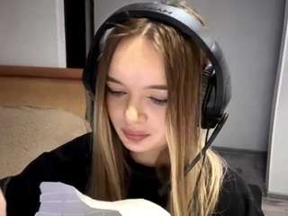  diyalarsen chat room