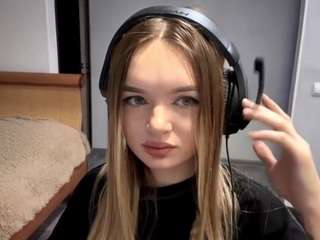 diyalarsen Live Webcam on CamSoda