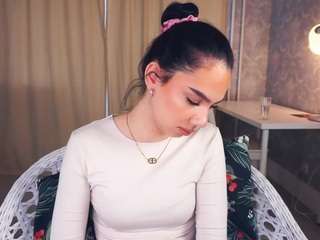 elanavanveen from CamSoda is Freechat