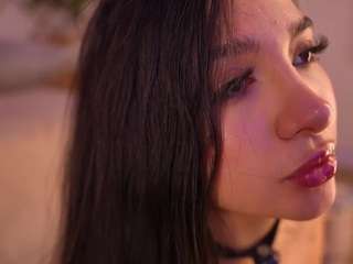 lyrabellini Sex Cam Show