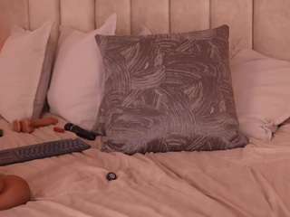 lyrabellini Sex Cam Show