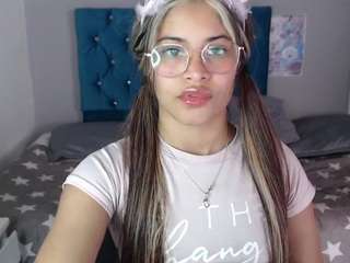 miafuckpussyhard's CamSoda show and profile