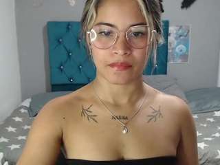 miafuckpussyhard Live Webcam on CamSoda