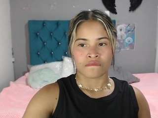 miafuckpussyhard Live Webcam on CamSoda