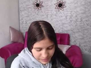 evagirl69 Live Webcam on CamSoda