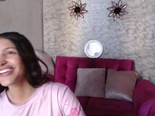 evagirl69 Live Webcam on CamSoda
