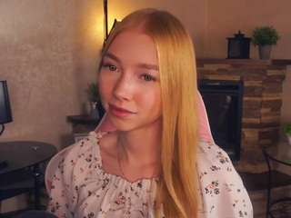 melinadancey Live Webcam on CamSoda