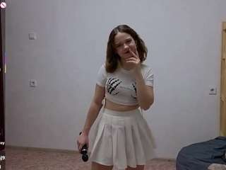 puraokojie's CamSoda show and profile