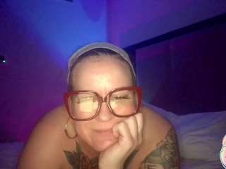  quinnmariexo chat room