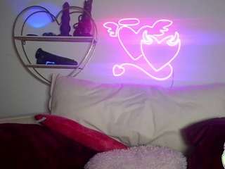 quinnmariexo Live Webcam on CamSoda