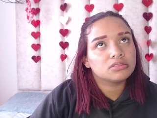 rosessmith, recent webcam model, live from Camsoda