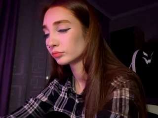 stephaniaaherns Live Webcam on CamSoda