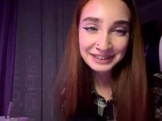 stephaniaaherns Live Webcam on CamSoda