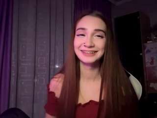 stephaniaaherns's CamSoda show and profile