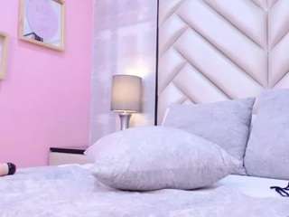 cristalshay webcam model