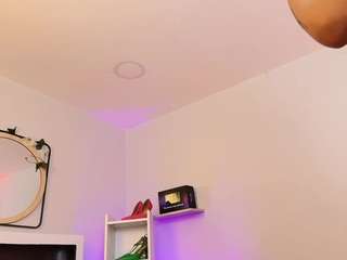  koko-gomez chat room