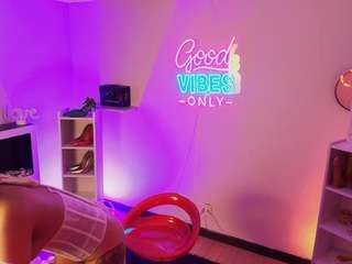 koko-gomez Live Webcam on CamSoda