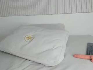 leimy-brown live cam profile