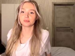 renatamercier Live Webcam on CamSoda