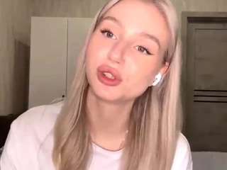 renatamercier Live Webcam on CamSoda