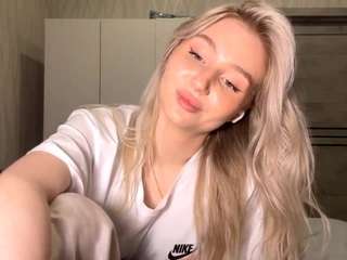 renatamercier from CamSoda is Freechat