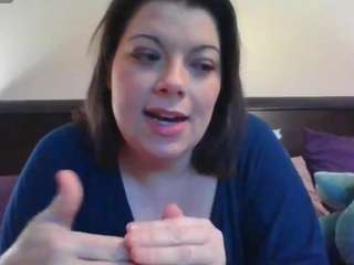 sassybrattymilf Live Webcam on CamSoda
