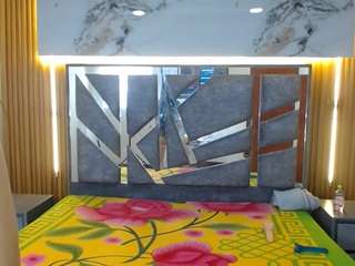 Live webcam model shakirajacksoncf on Soda Cams