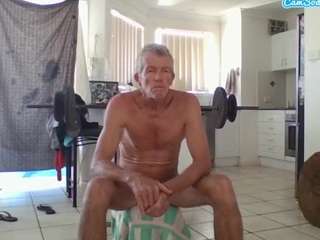 exhibitionistcha... Live Webcam on CamSoda